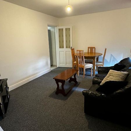 Deluxe Double Bedroom Manchester Exterior photo